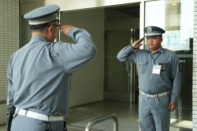 警備（常駐警備・受付・案内業務）